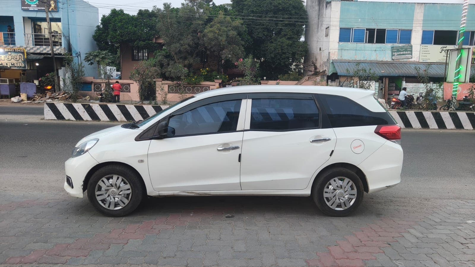 2014 Honda Mobilio E 3