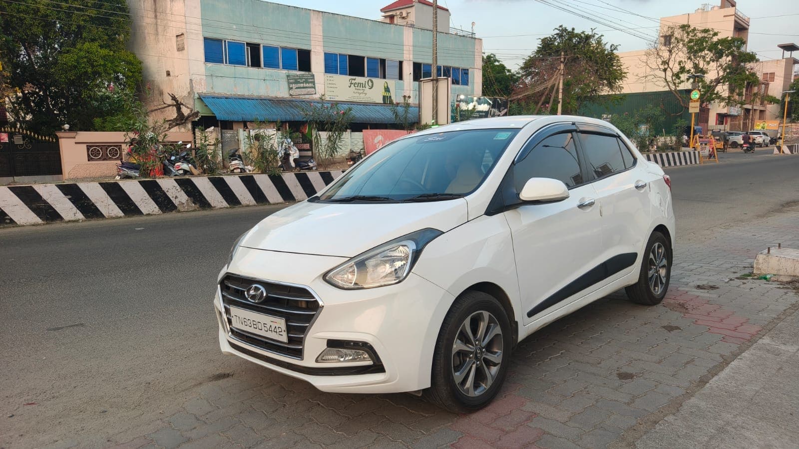 2019 Hyundai Xcent SX(O) 2