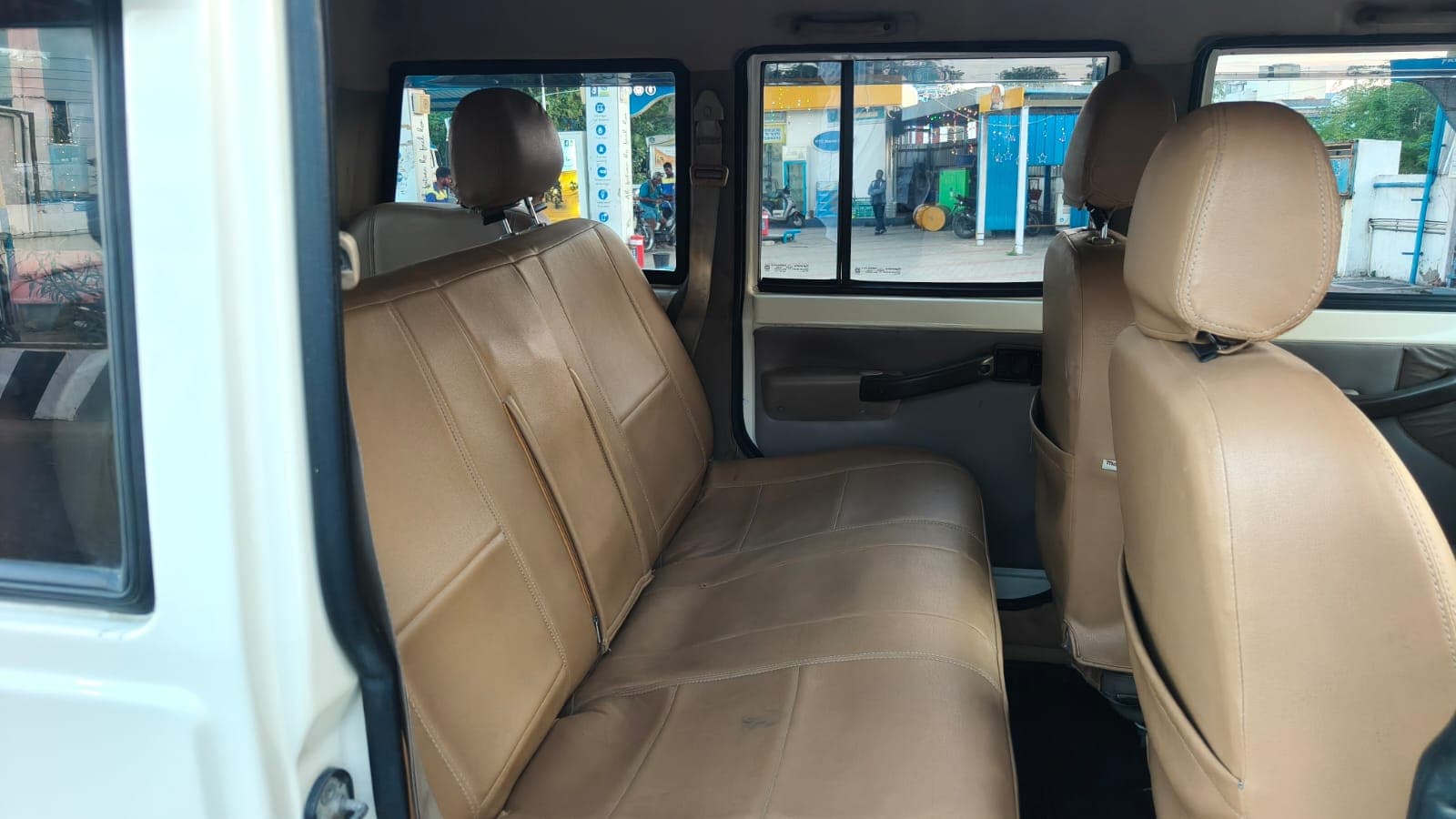 2016 Mahindra Bolero SLX 10