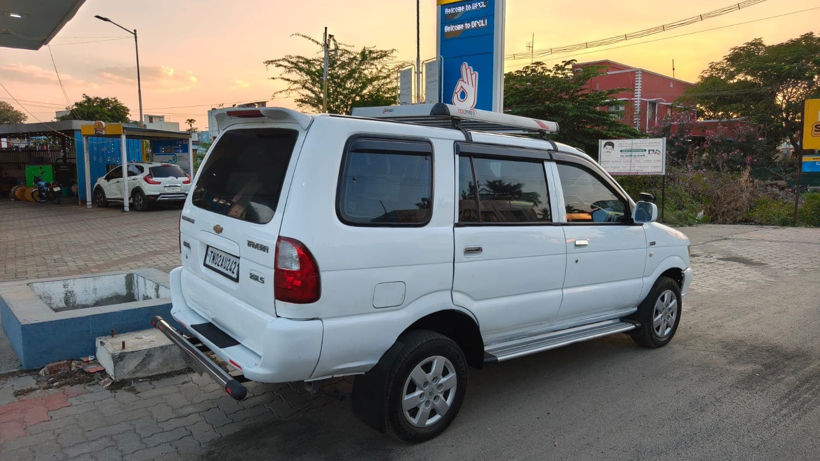 2012 Chevrolet Tavera Neo 5