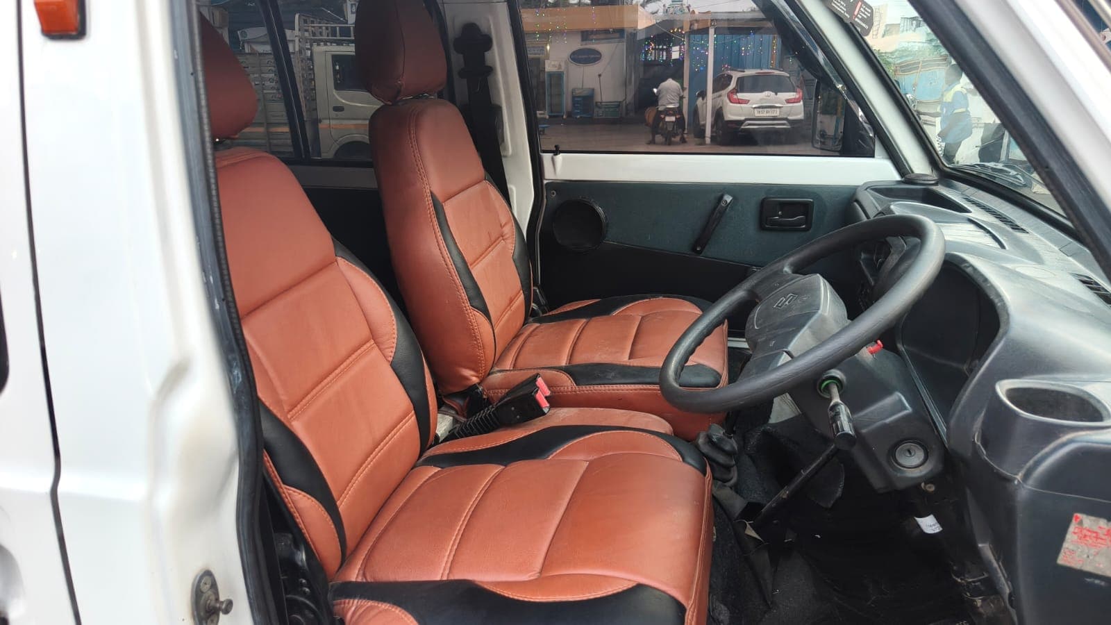 2015 Maruti Suzuki Omni 5 Seater 6