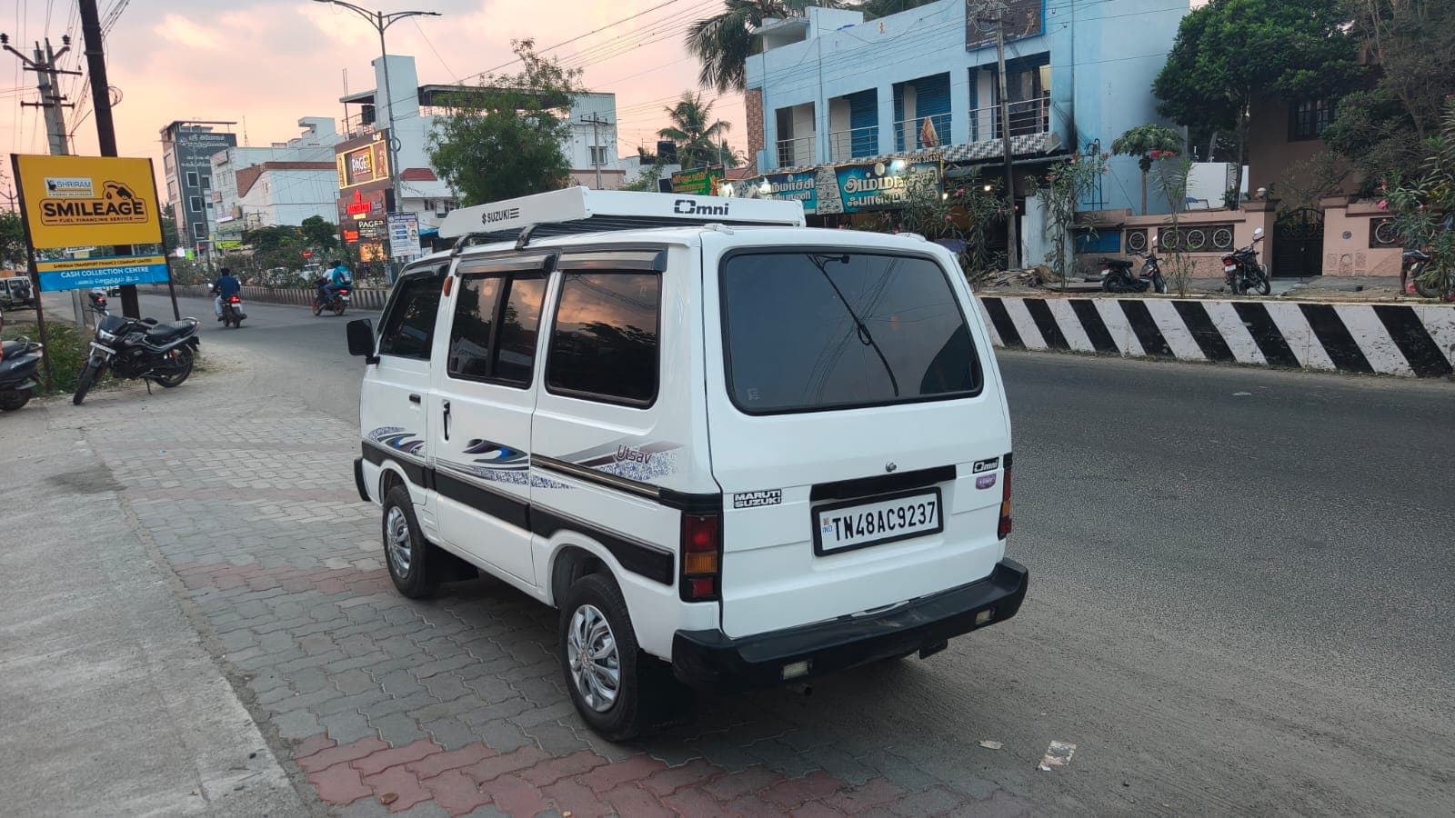 2015 Maruti Suzuki Omni 5 Seater 3