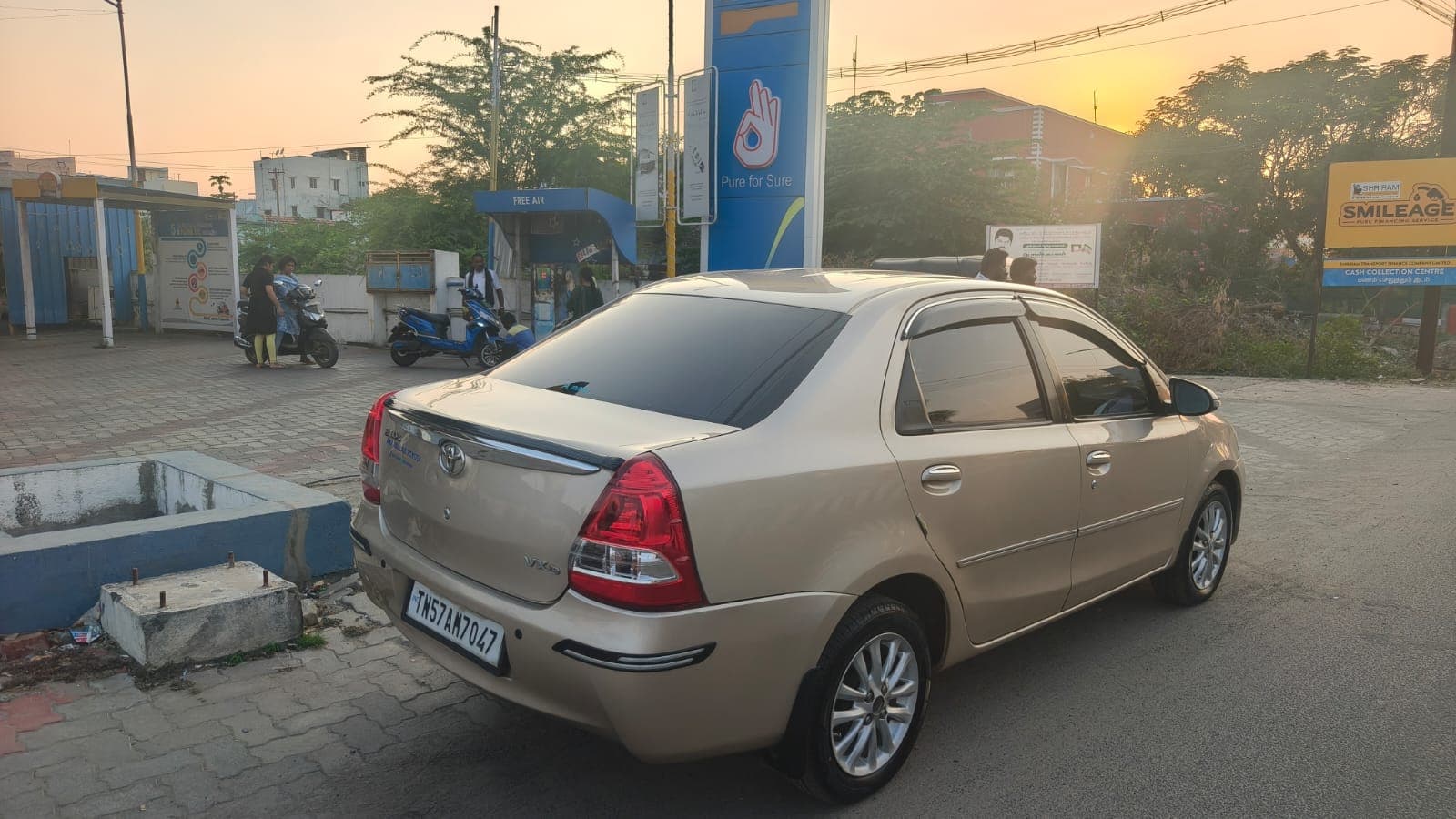 2015 Toyota Etios VXD 4