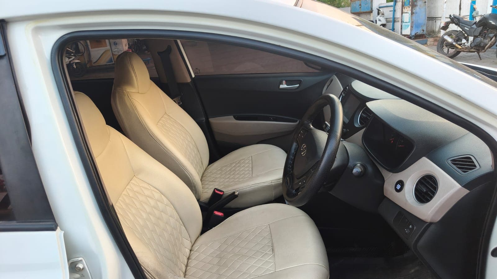 2019 Hyundai Xcent SX(O) 8