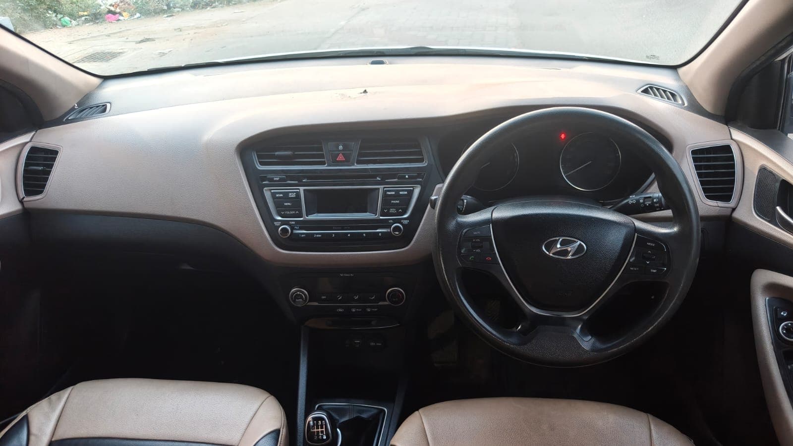 2015 Hyundai Elite i20 Sportz 6