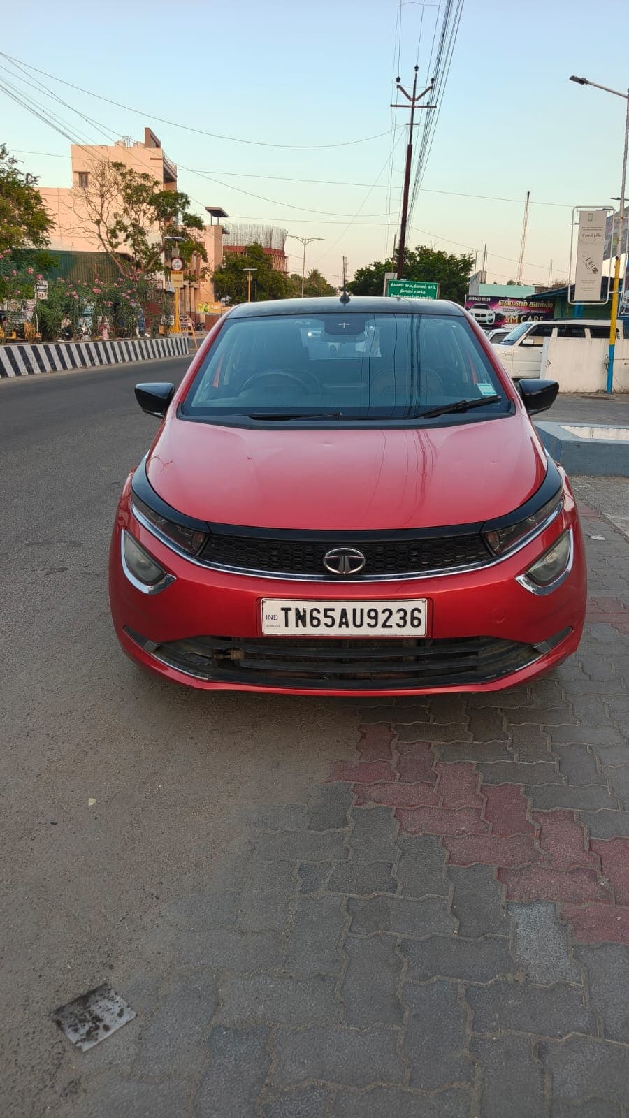 2020 Tata Altroz XZ+ 1