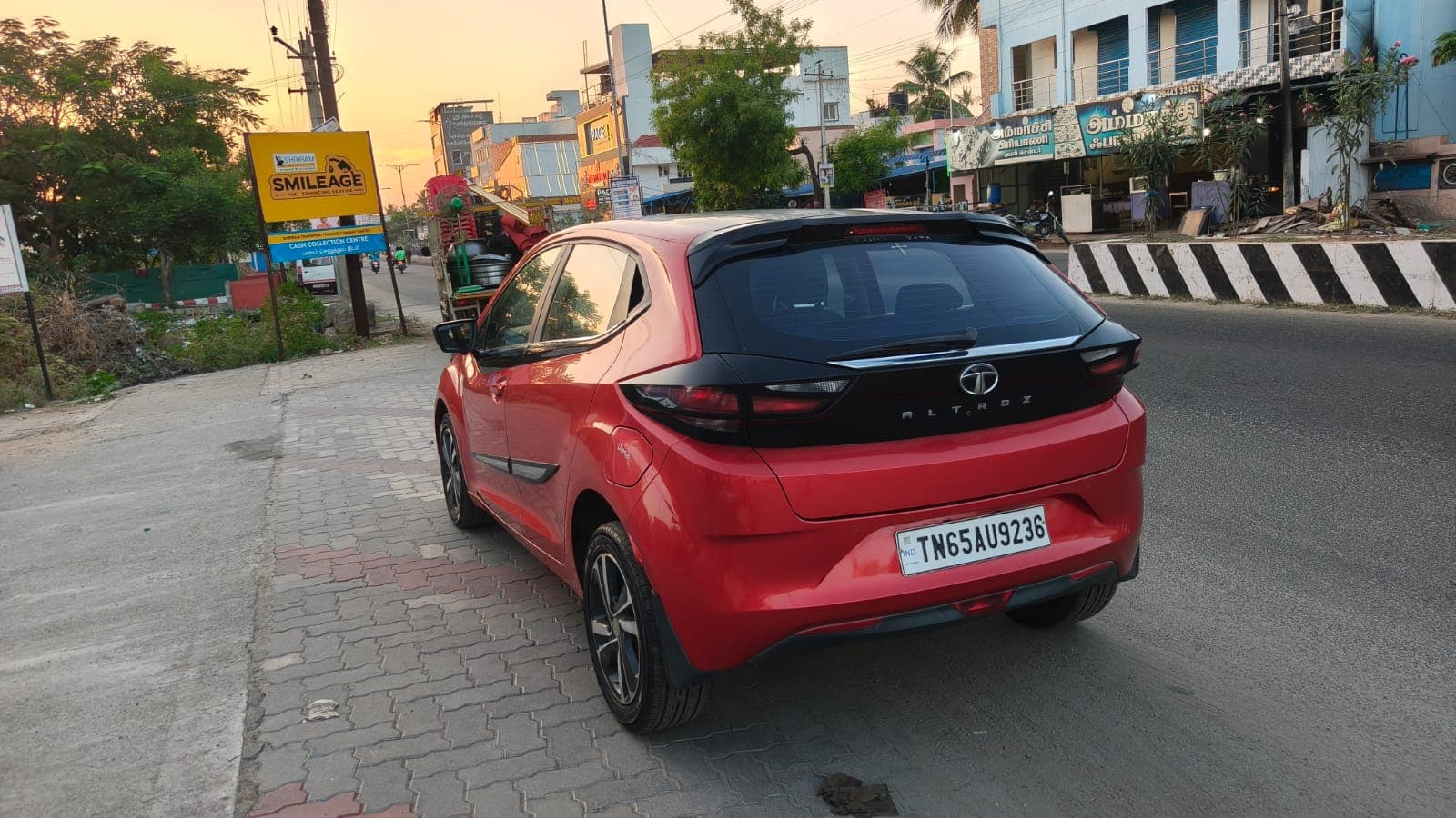 2020 Tata Altroz XZ+ 3