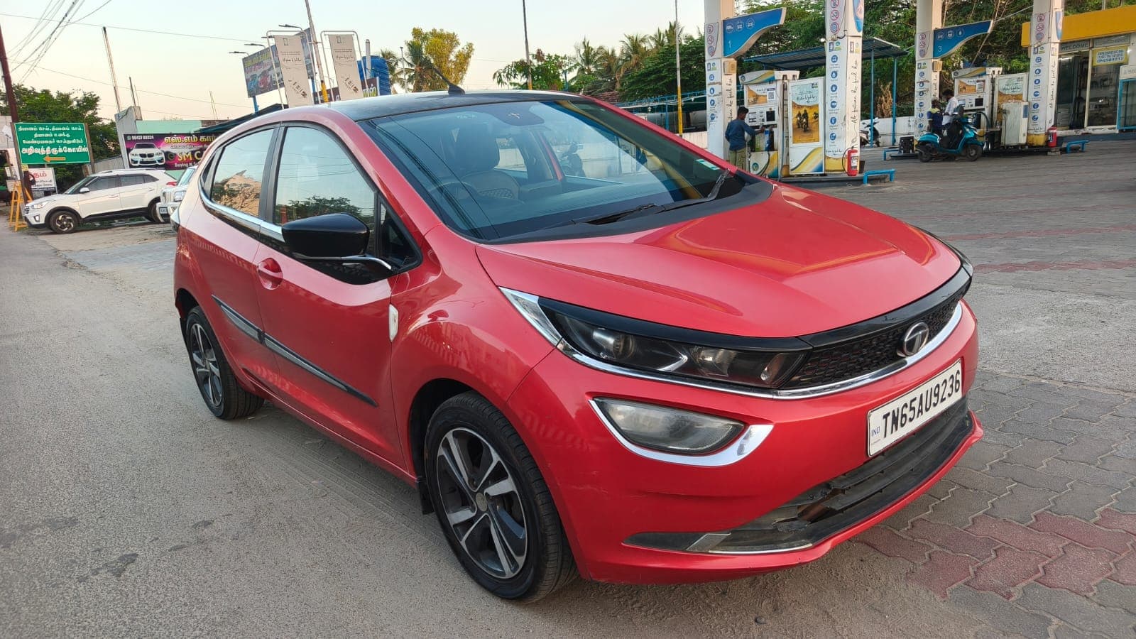 2020 Tata Altroz XZ+ 5