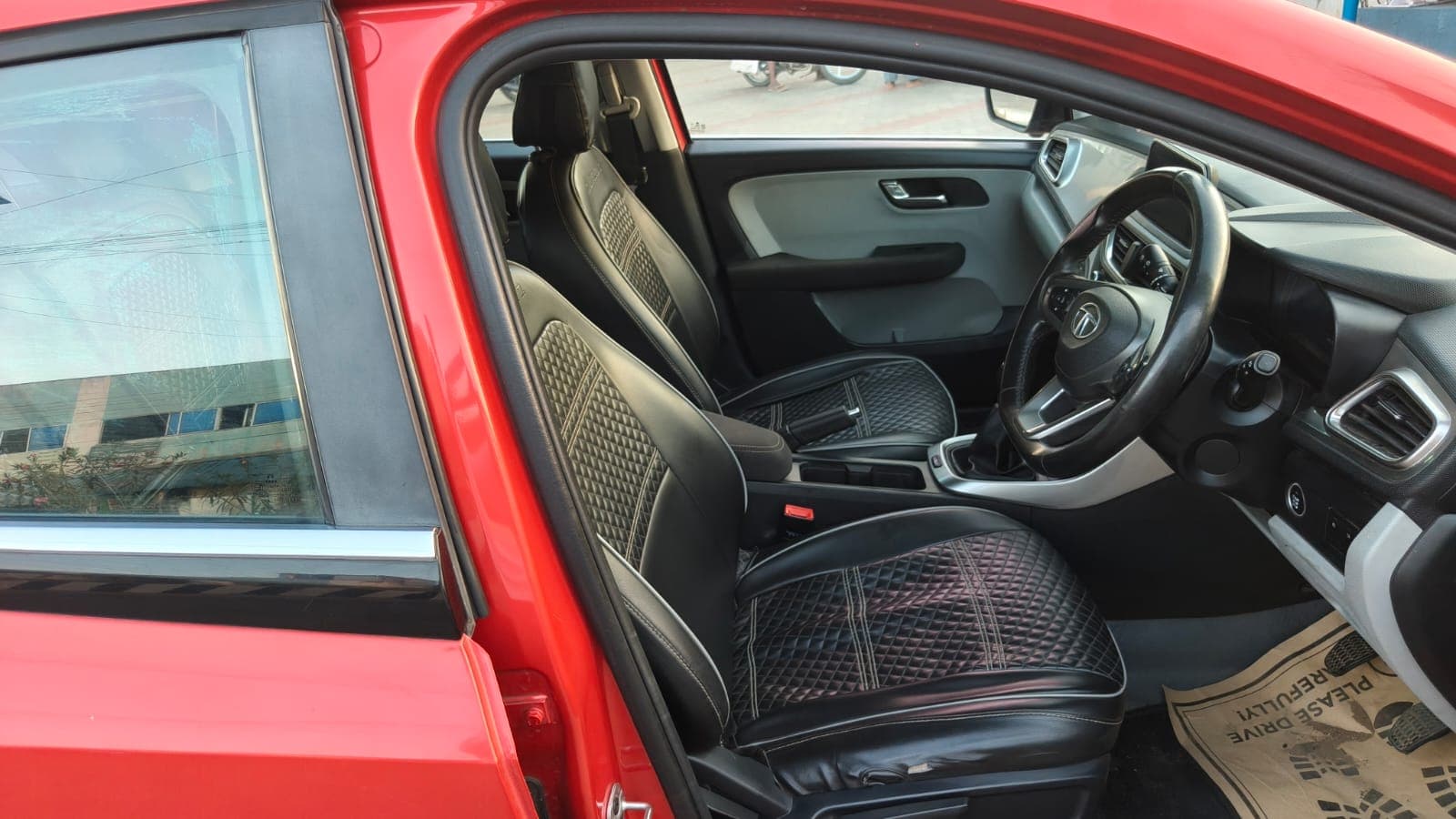 2020 Tata Altroz XZ+ 7