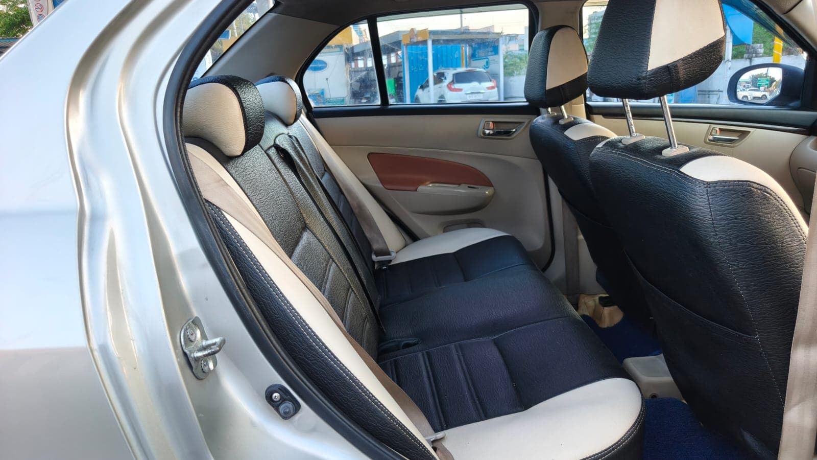 2014 Maruti Suzuki Swift Dzire VDi 8