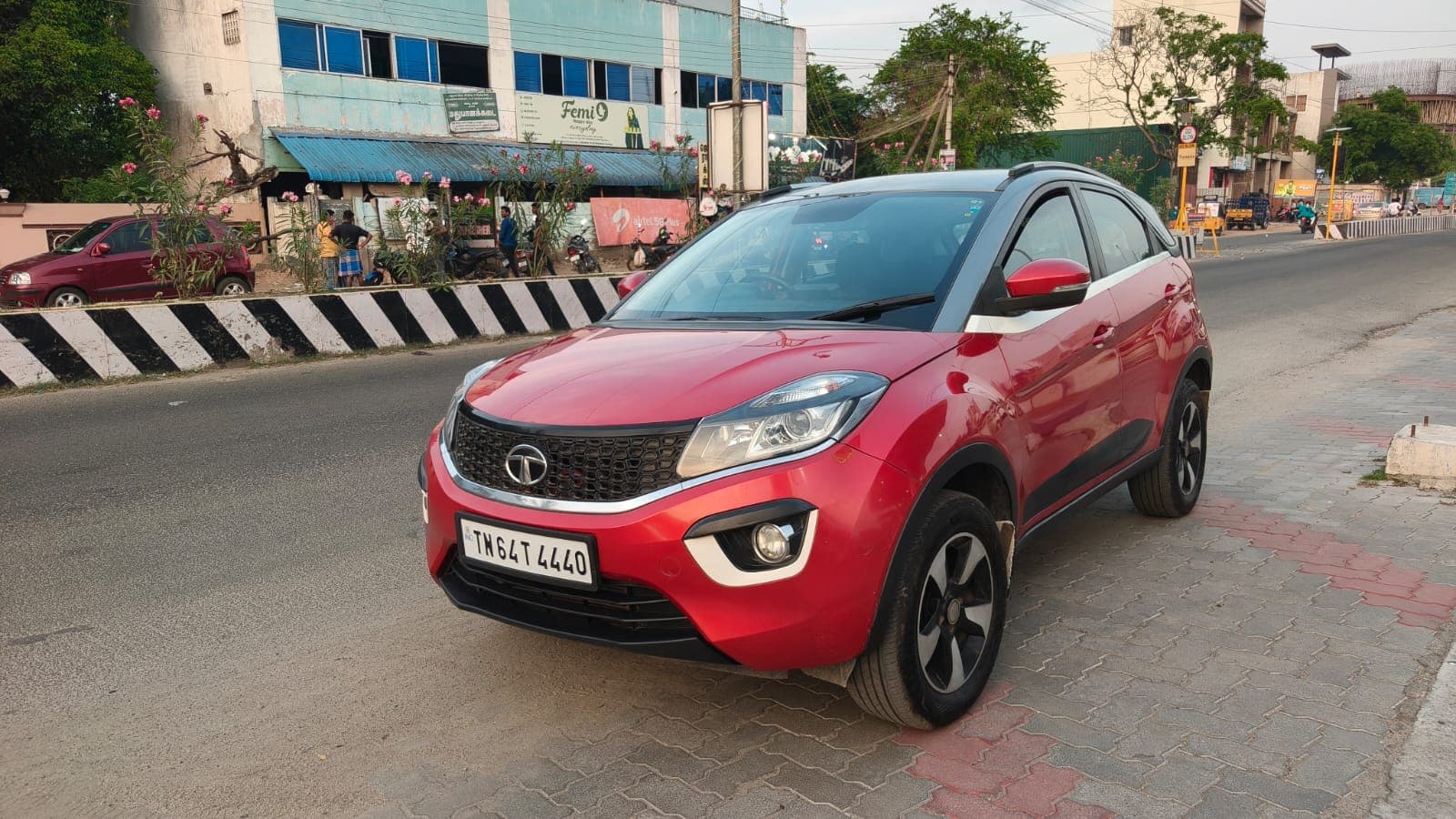 2019 Tata Nexon XZ+ 2