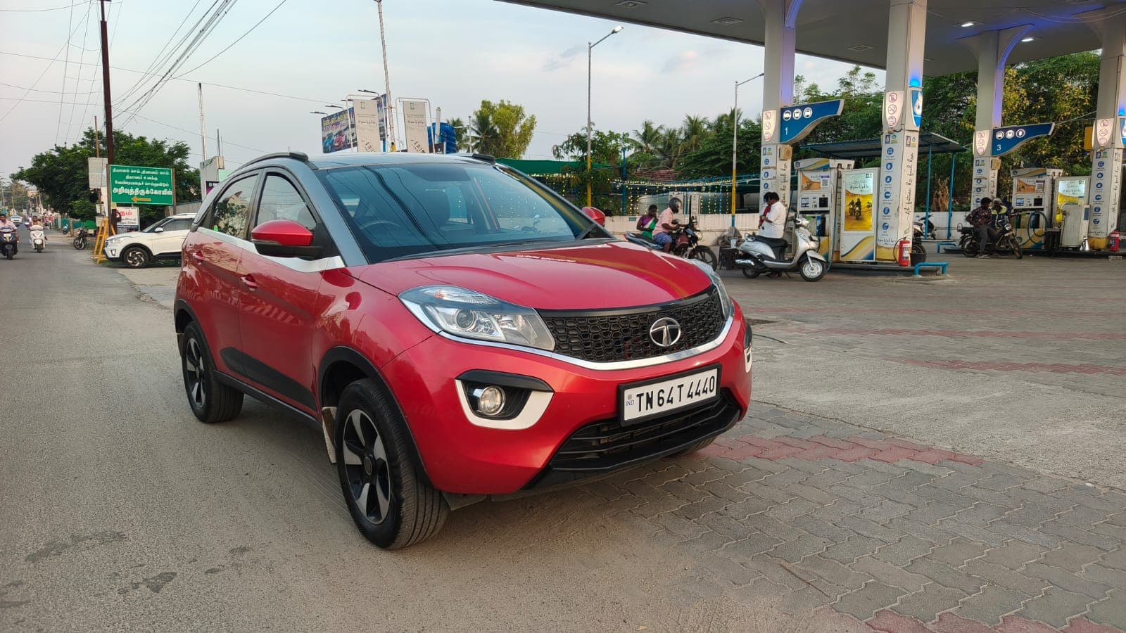 2019 Tata Nexon XZ+ 5