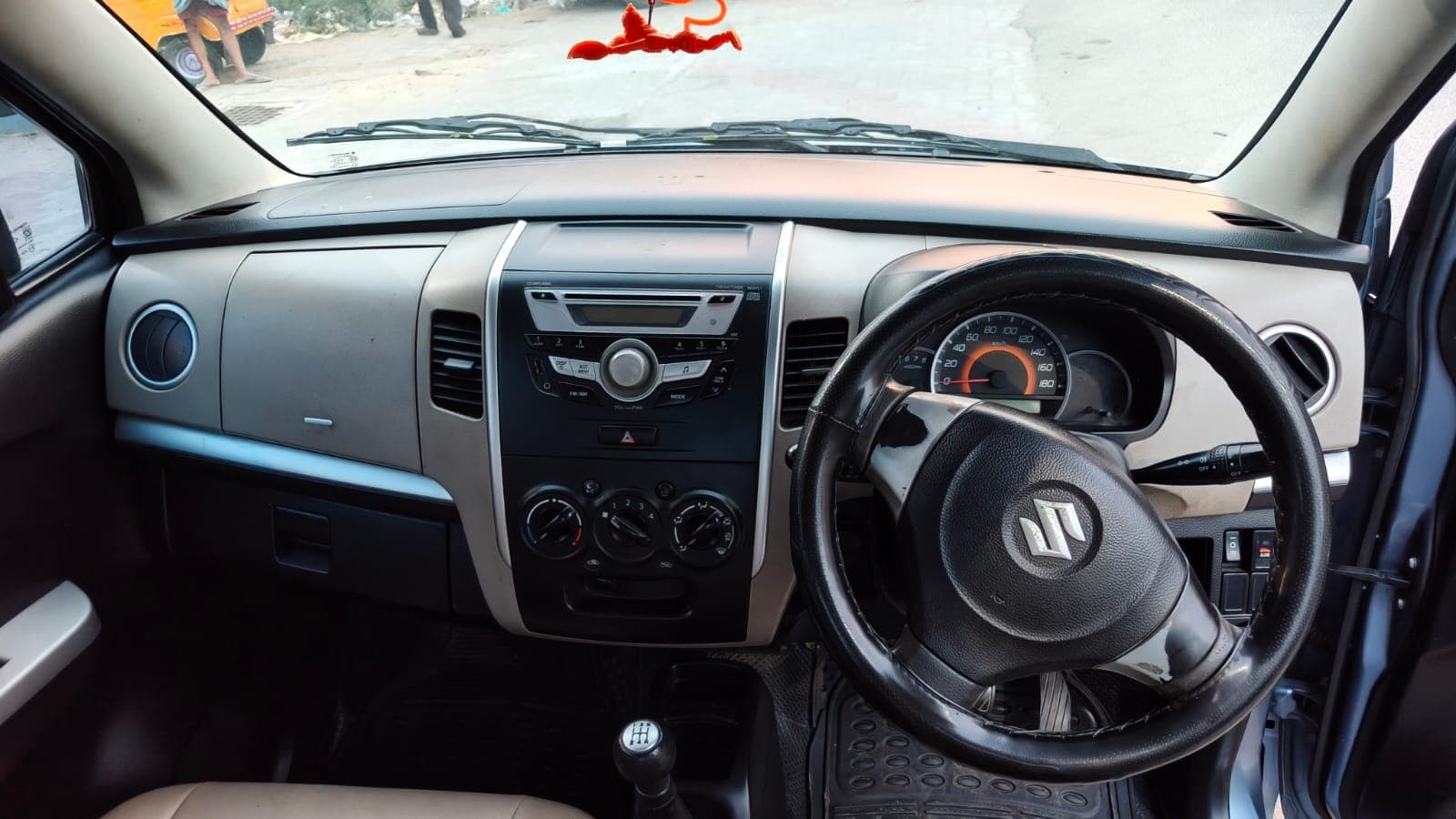2014 Maruti Suzuki Wagon R VXi 8
