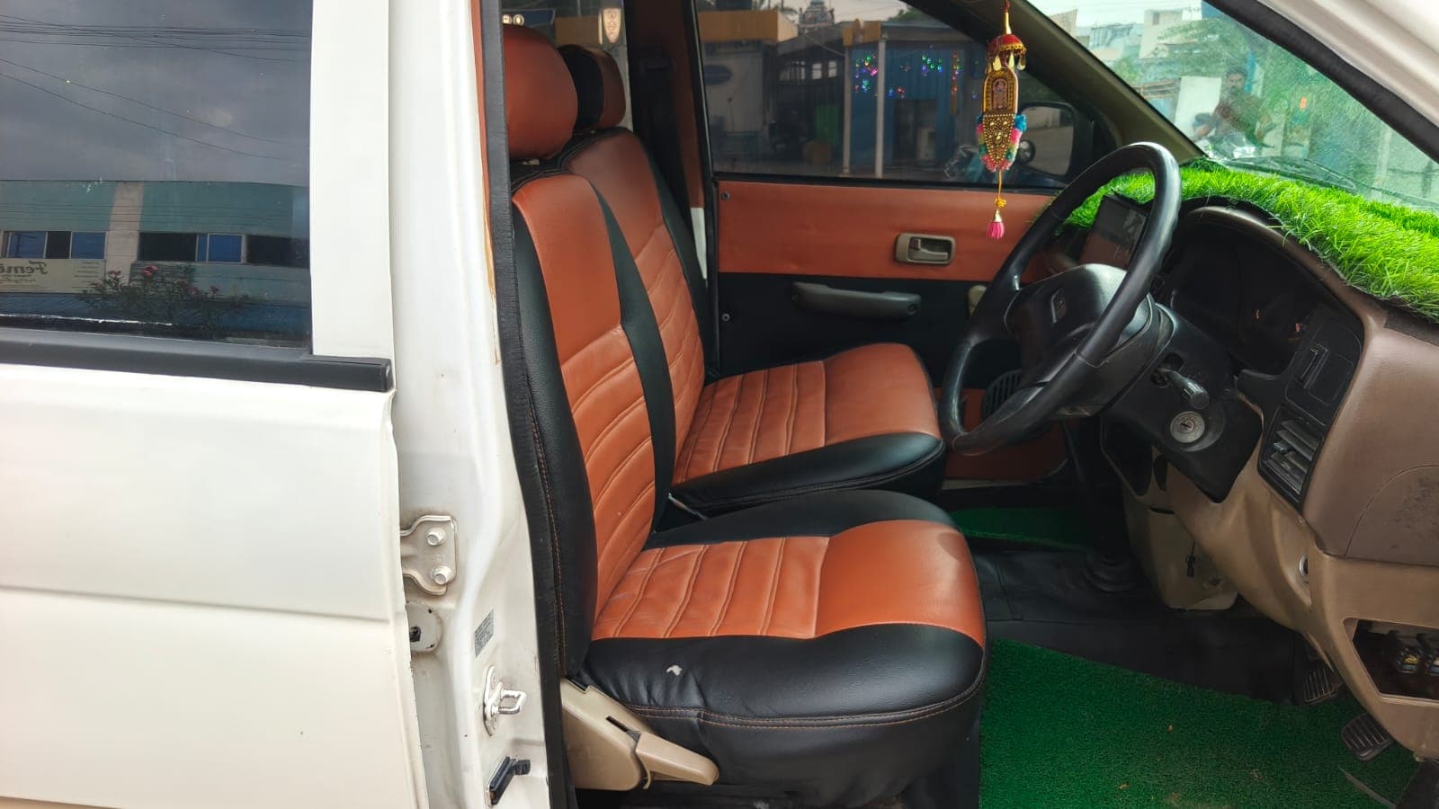 2010 Chevrolet Tavera Neo 3 6
