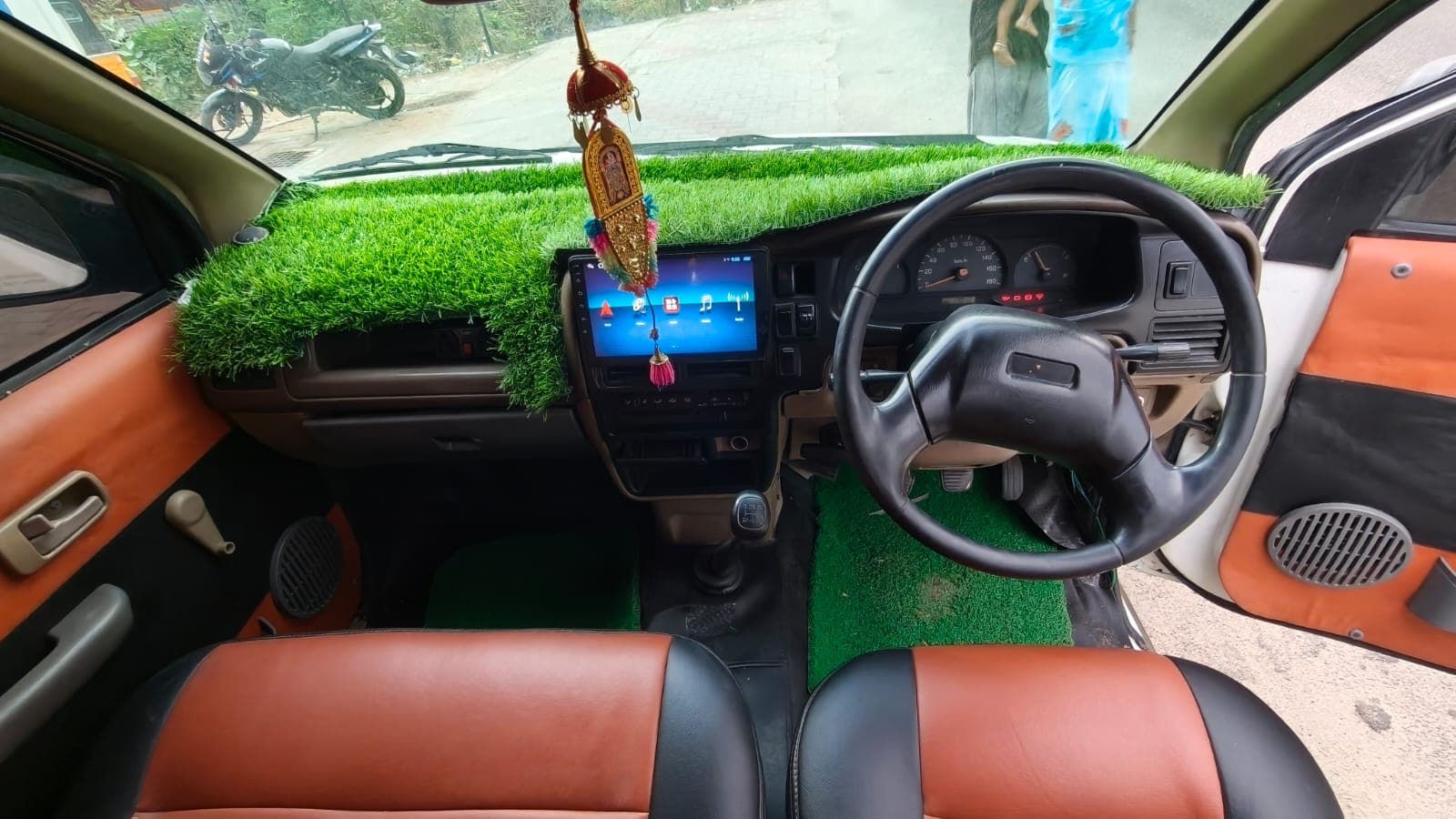 2010 Chevrolet Tavera Neo 3 10