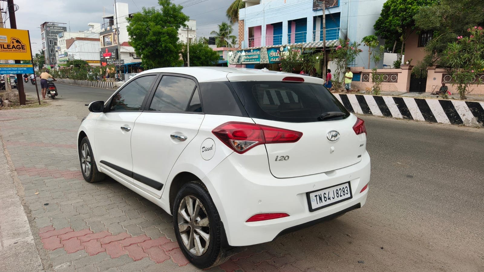 2014 Hyundai i20 Asta (O) 3