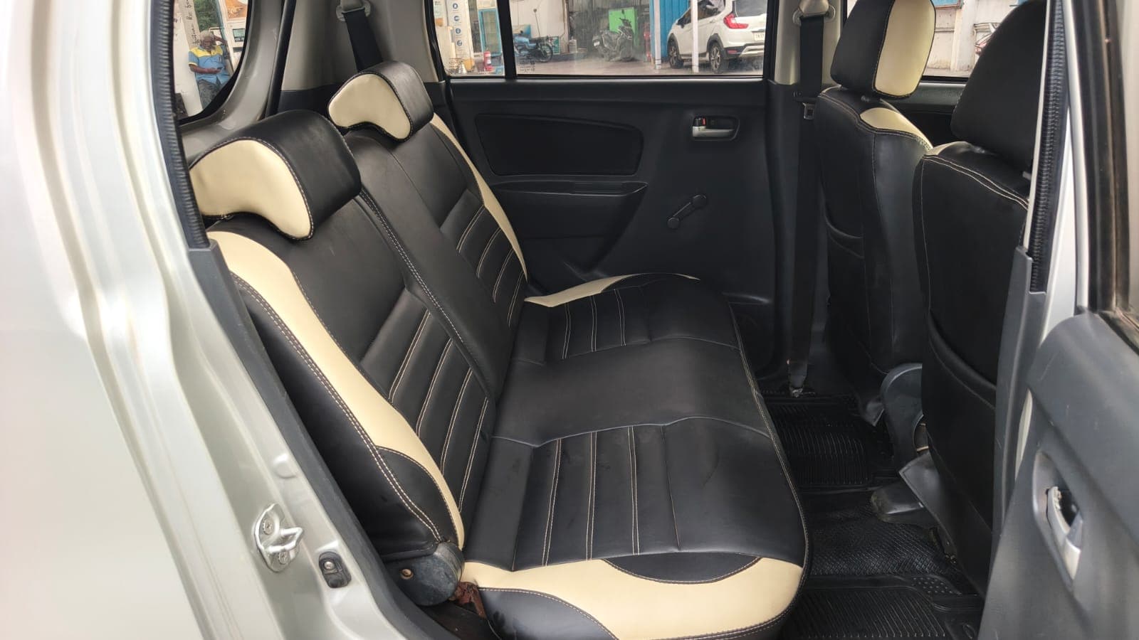 2013 Maruti Suzuki Wagon R LXi 7