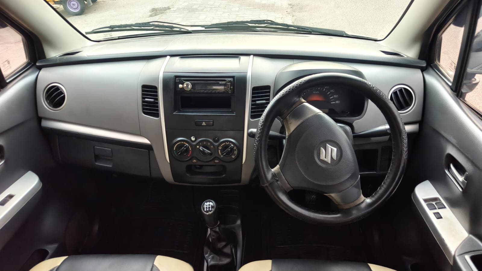 2013 Maruti Suzuki Wagon R LXi 8