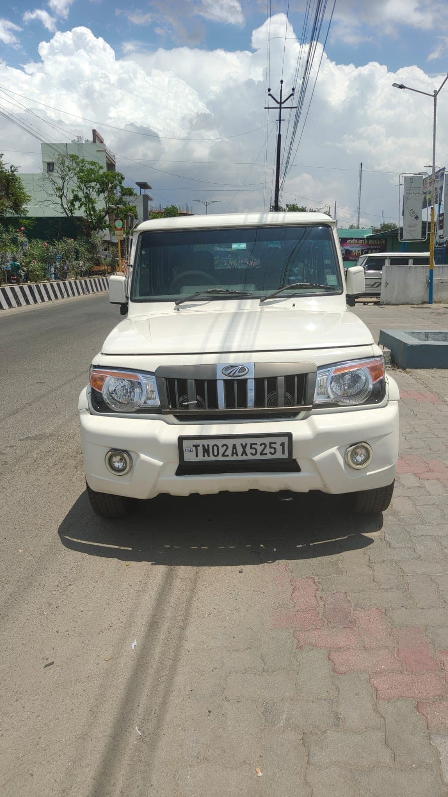 2013 Mahindra Bolero ZLX 1