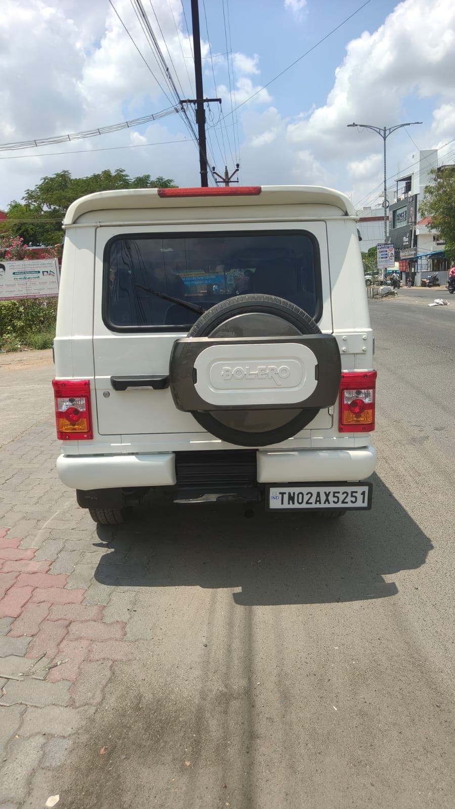 2013 Mahindra Bolero ZLX 4