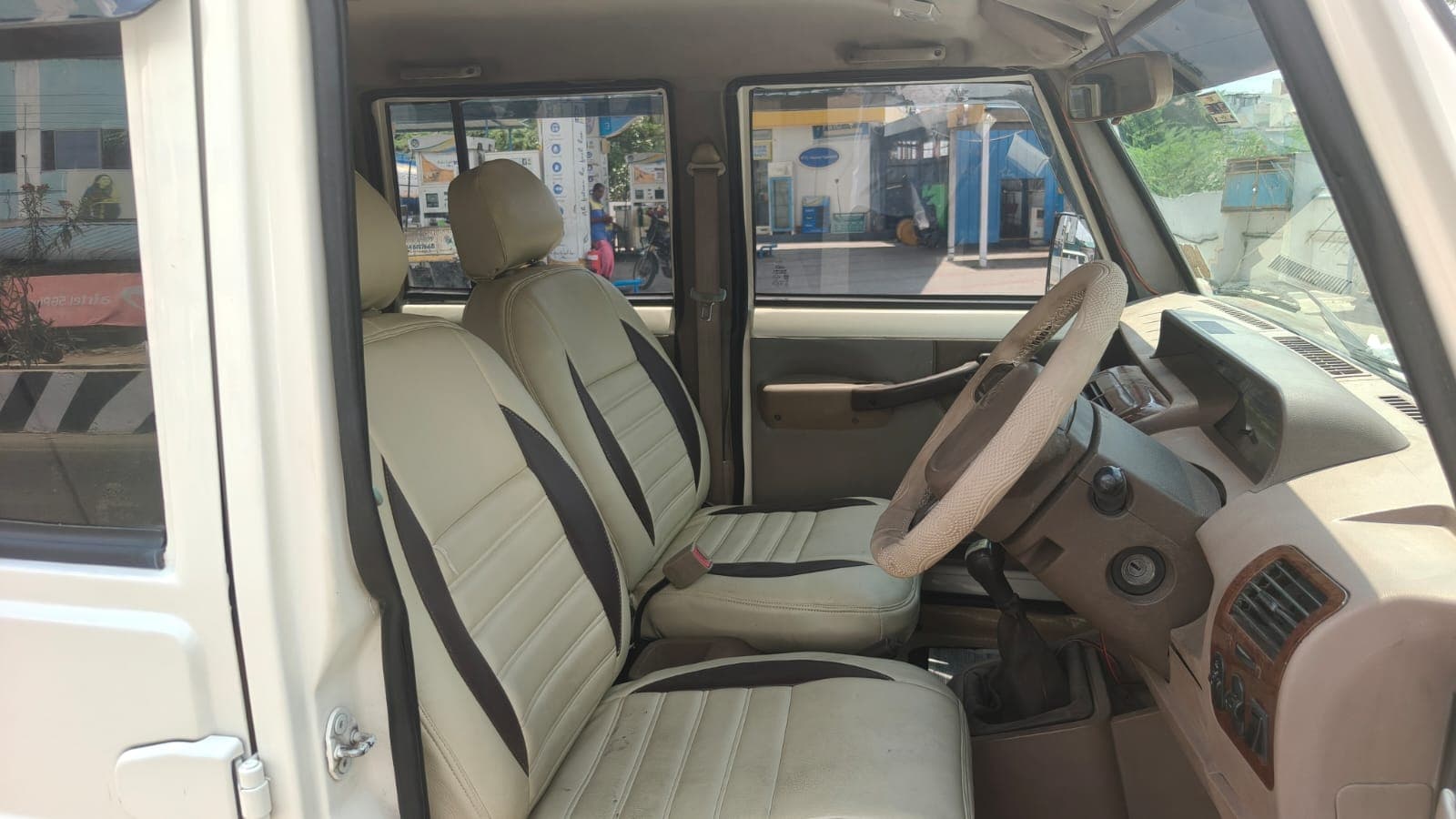 2013 Mahindra Bolero ZLX 7