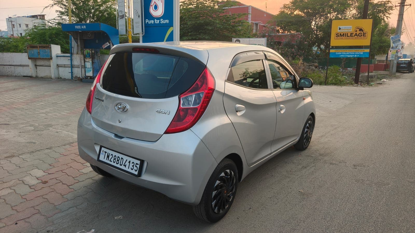 2018 Hyundai Eon Era 3