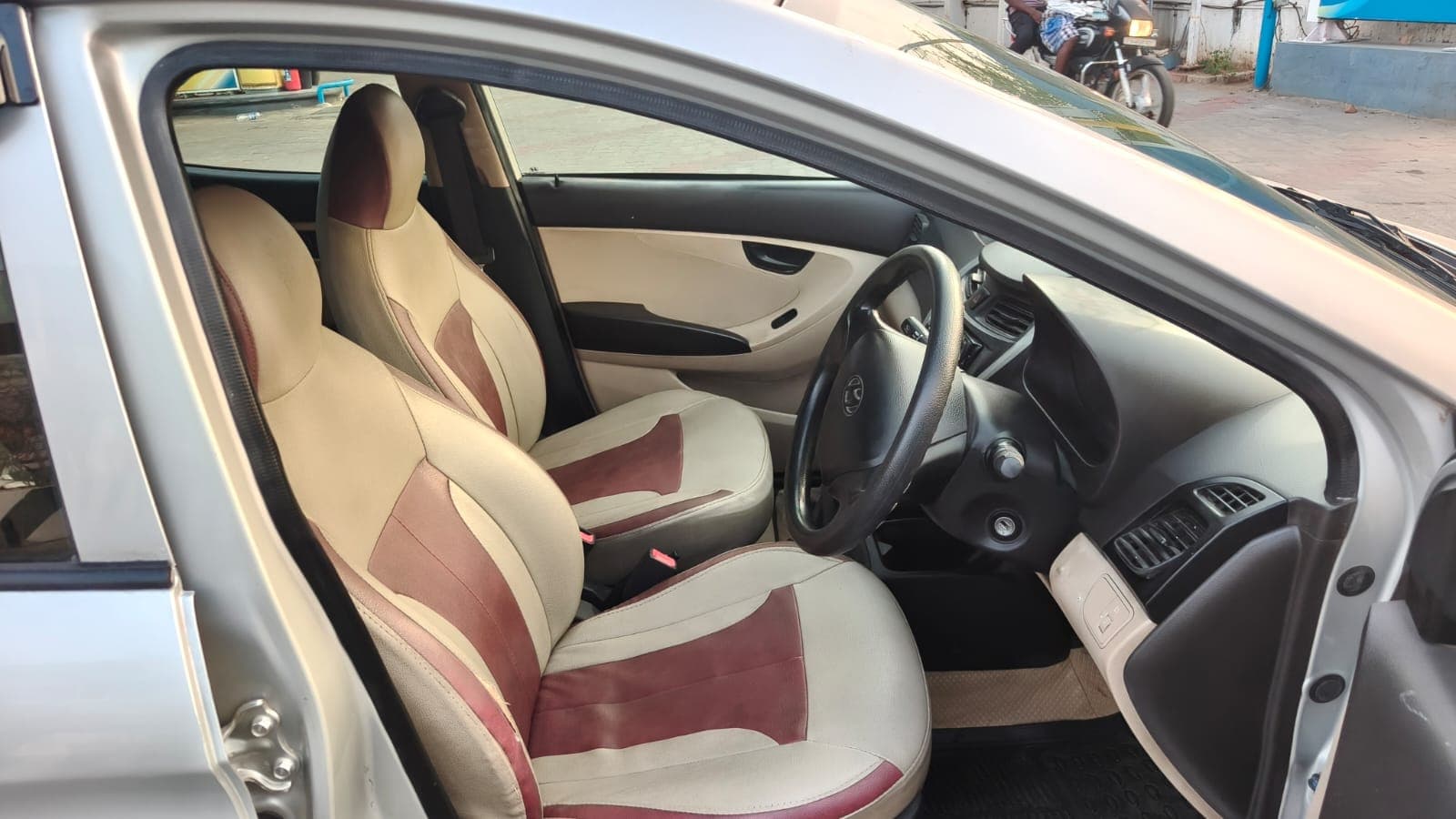 2018 Hyundai Eon Era 7