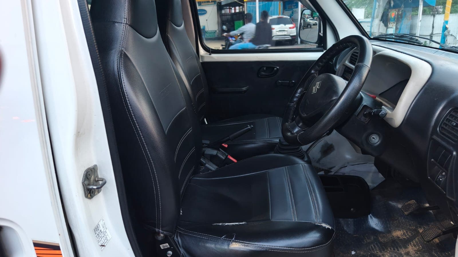 2020 Maruti Suzuki Eeco 5 Seater 6