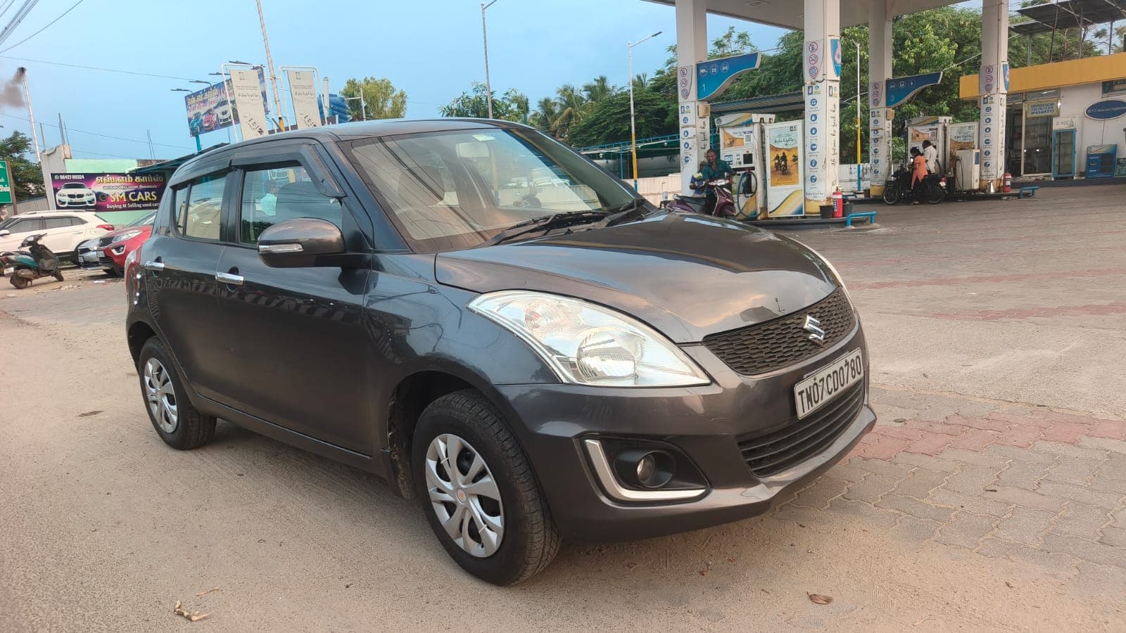 2015 Maruti Suzuki Swift VXi 5