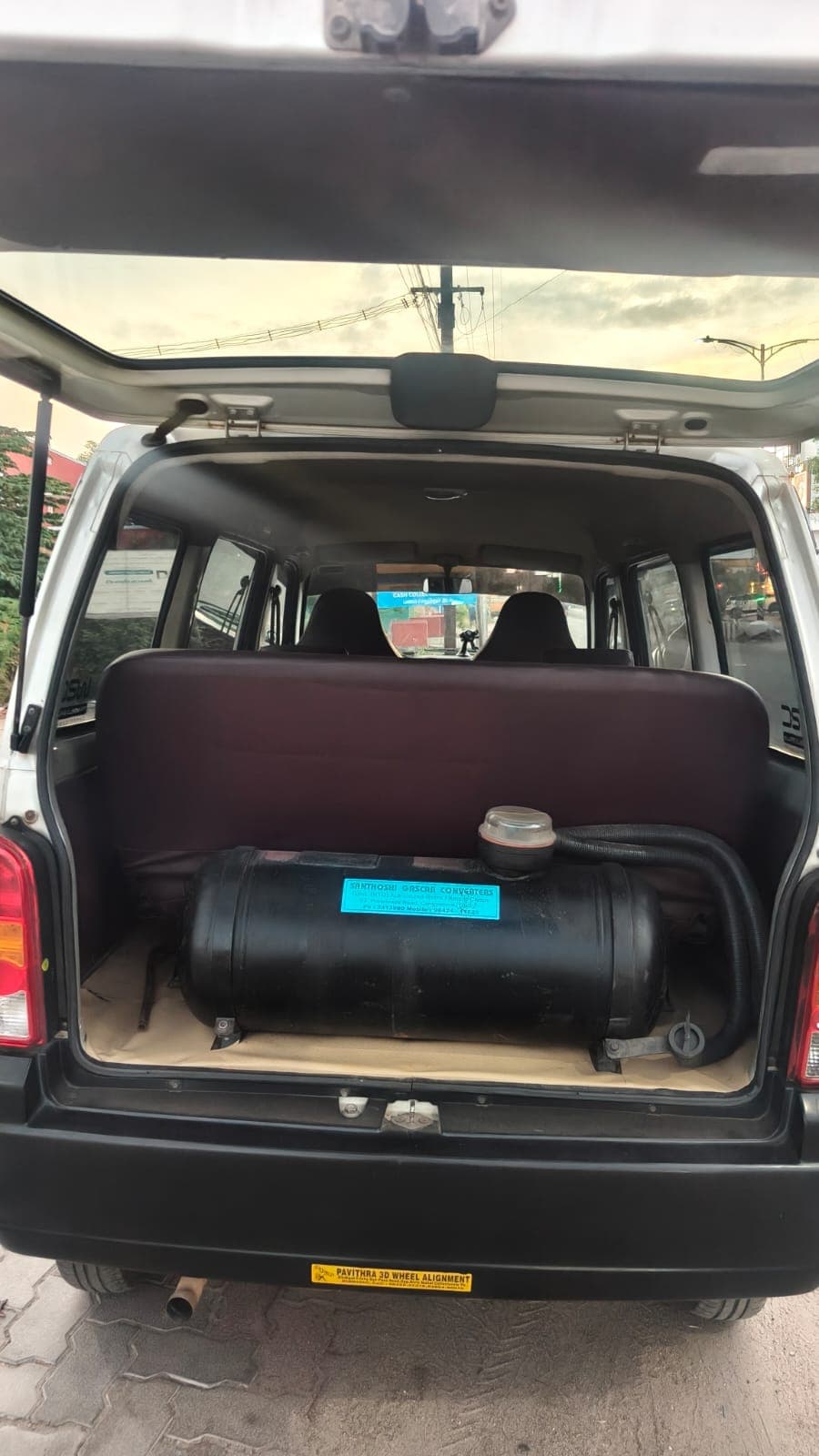 2016 Maruti Suzuki Eeco 5 Seater 8